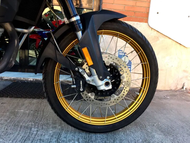 Bmw F 850 GS Adventure - Edition 40 Years GS (2021) (16)