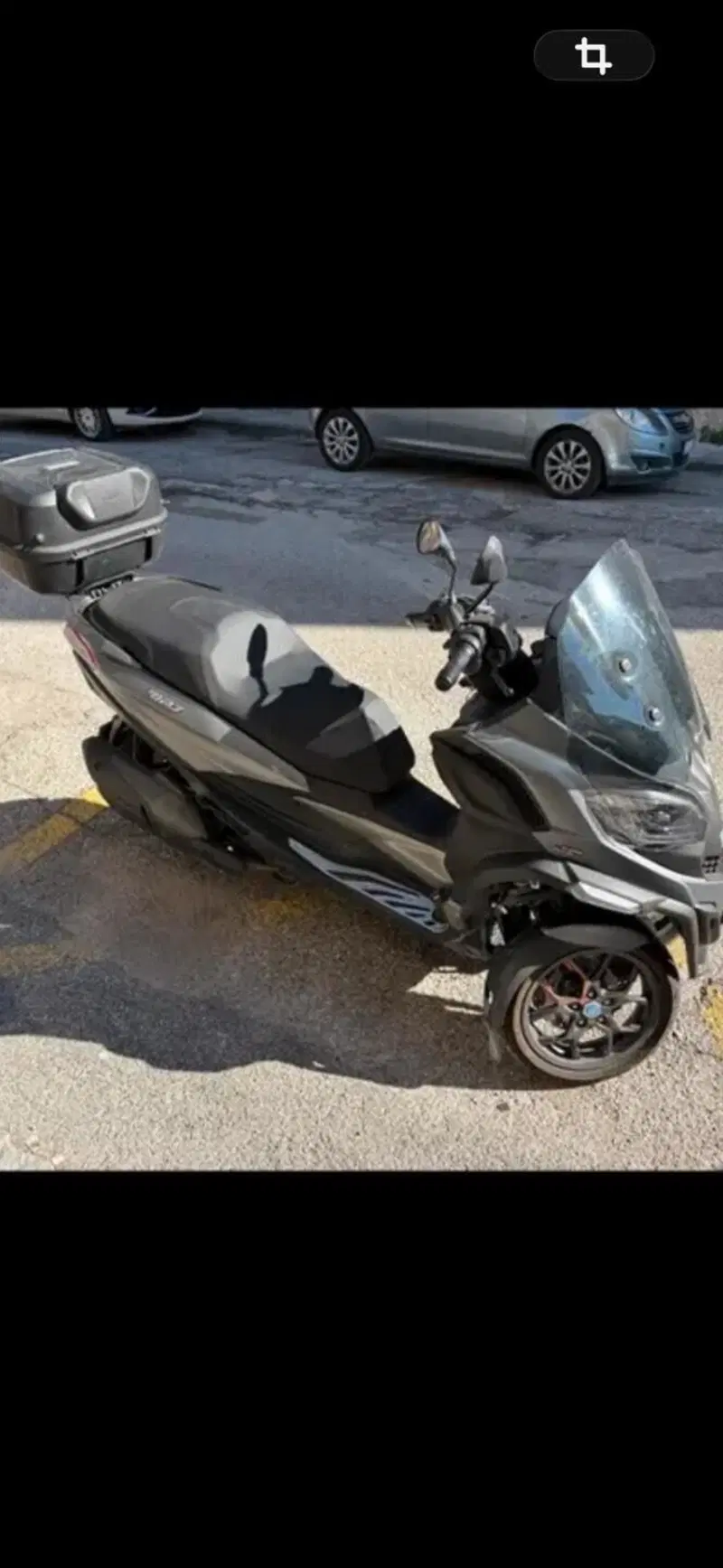 Piaggio MP3 530 ABS Hpe (2023 - 24) (2)