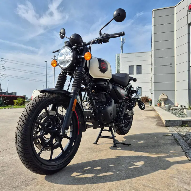 Royal Enfield HNTR 350 (2022 - 26) (4)
