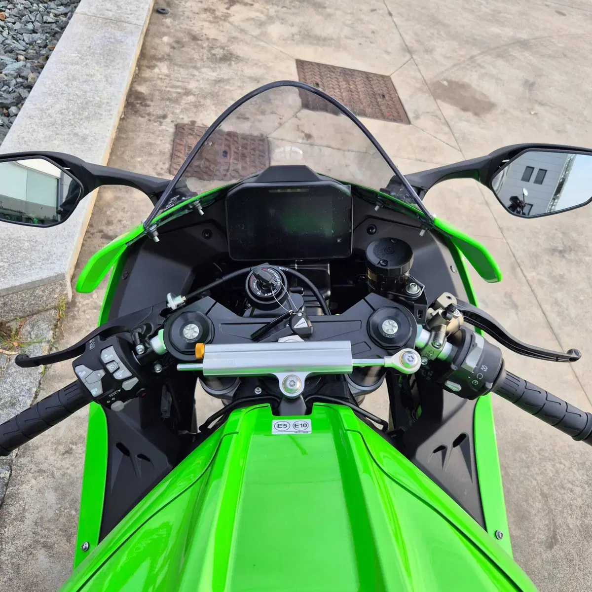 Kawasaki Ninja 1000 ZX-10R (2026) (6)