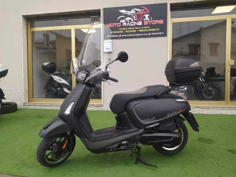 Kymco Like 125 Sport (2021 - 25) (6)