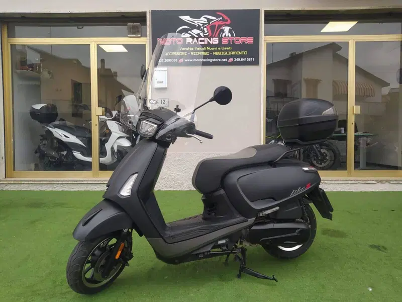 Kymco Like 125 Sport (2021 - 25) (4)
