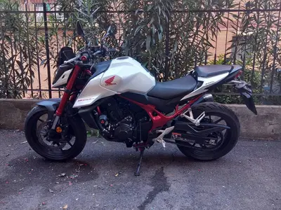 Honda CB 750 Hornet (2023 - 24) usata