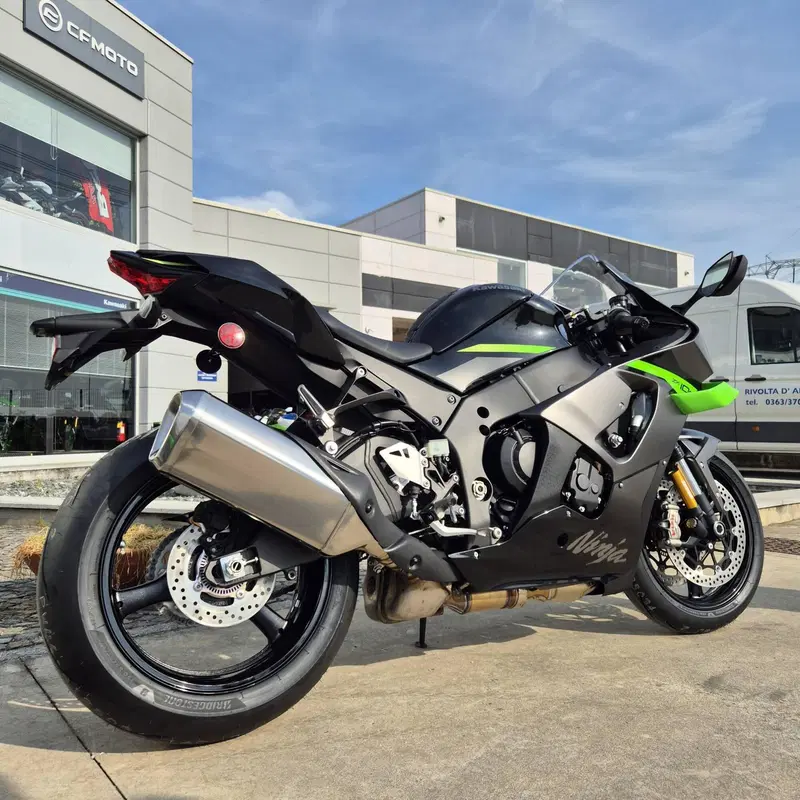 Kawasaki Ninja 1000 ZX-10R (2026) (2)