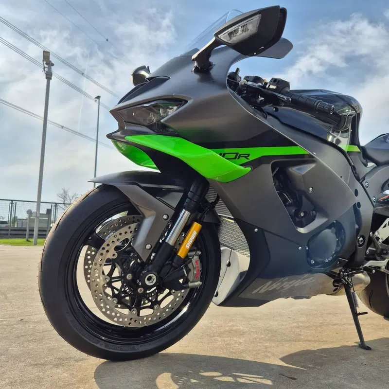 Kawasaki Ninja 1000 ZX-10R (2026) (5)