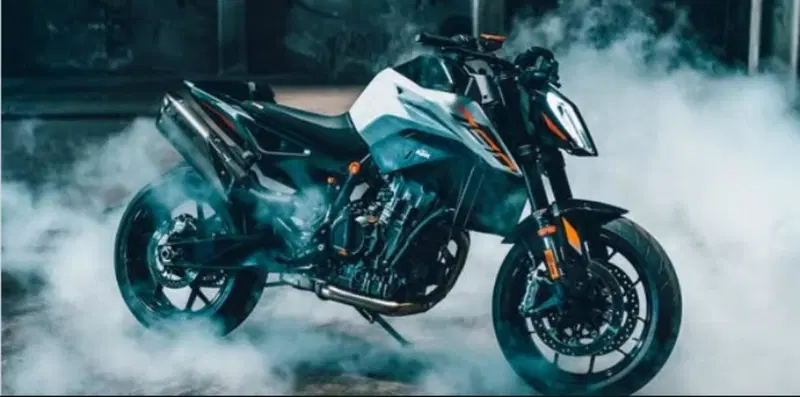 KTM 790 Duke L (2023 - 24) (4)