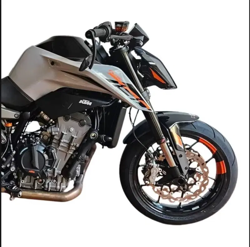 KTM 790 Duke L (2023 - 24) (2)