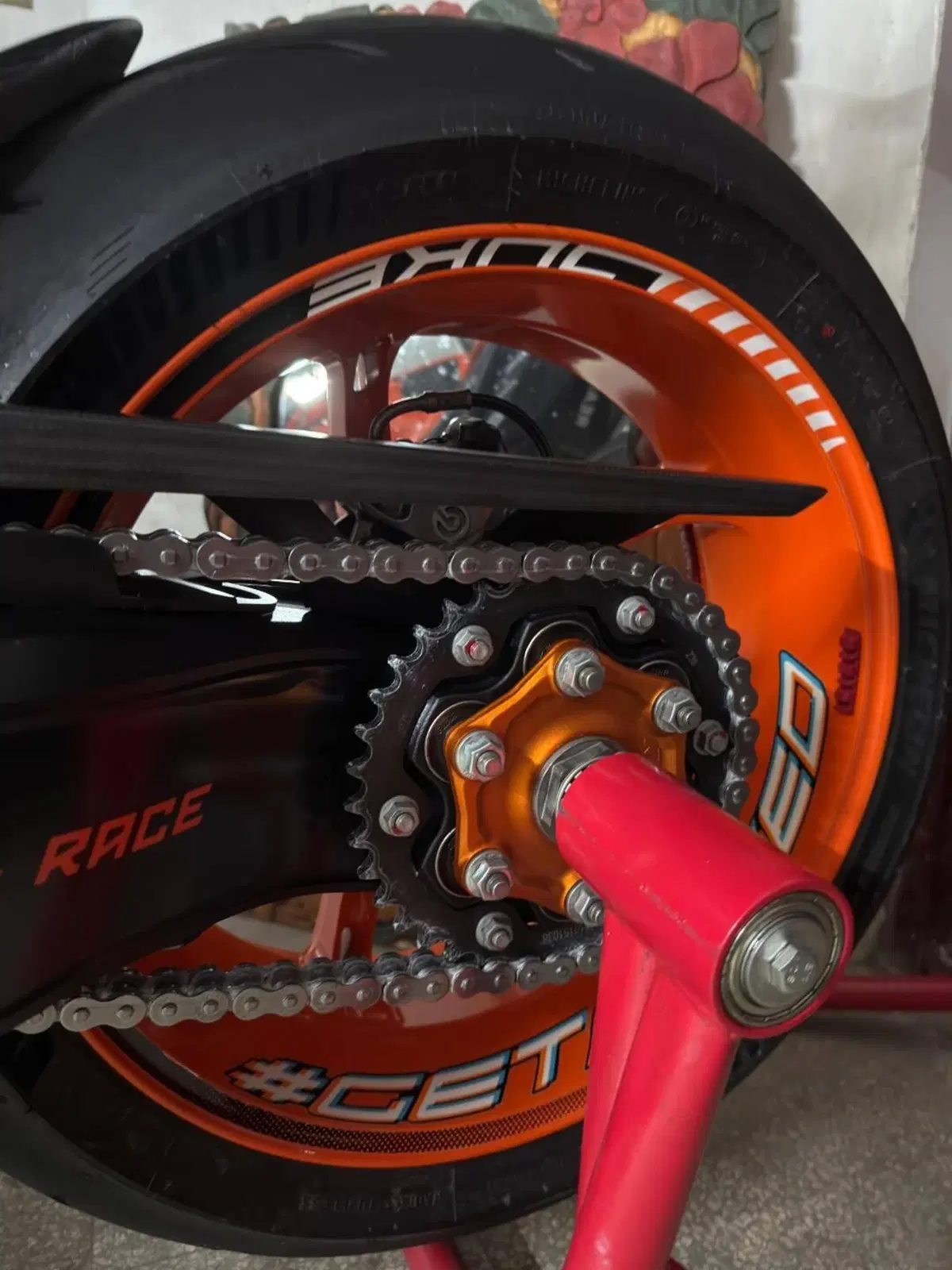 KTM 1290 Super Duke R (2022 - 23) (4)