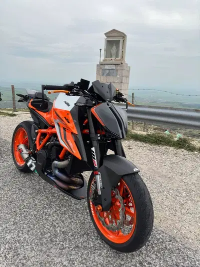 KTM 1290 Super Duke R (2022 - 23) usata