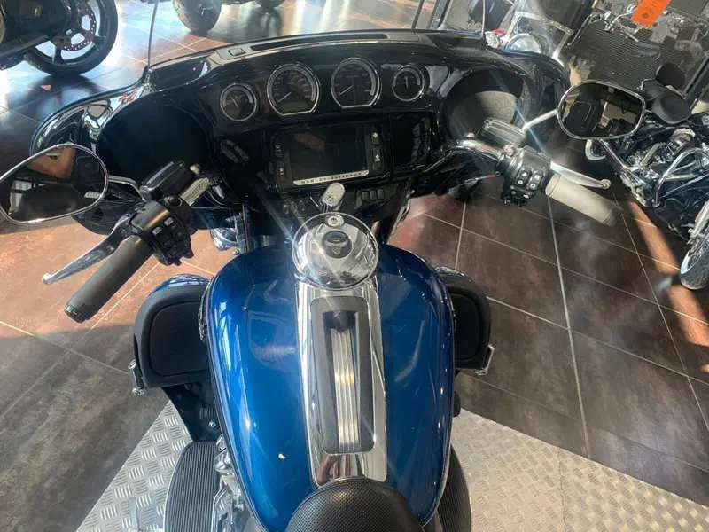 Harley-Davidson 107 Electra Glide Ultra Limited (2017 - 18) - FLHTK (5)