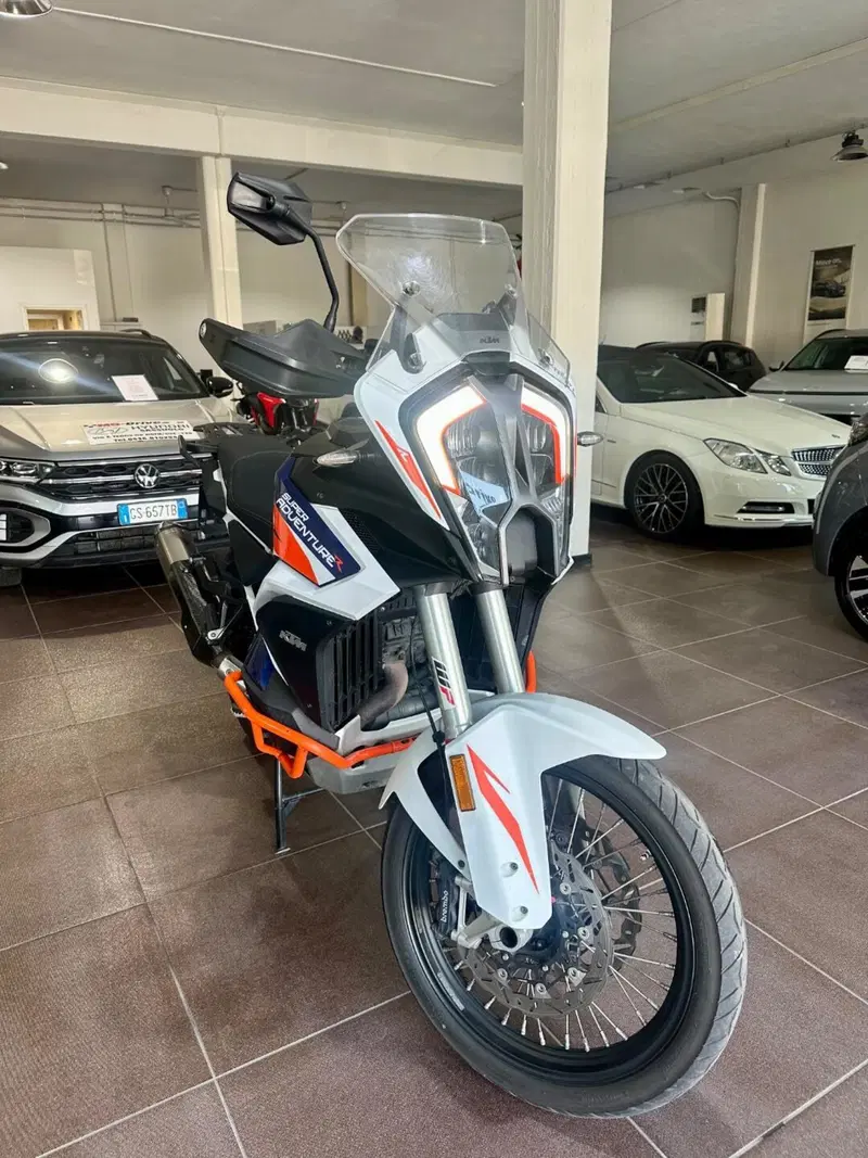 KTM 1290 Super Adventure R (2021) (4)