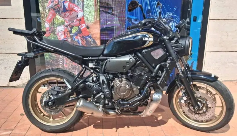 Yamaha XSR 700 (2022 - 26) (2)