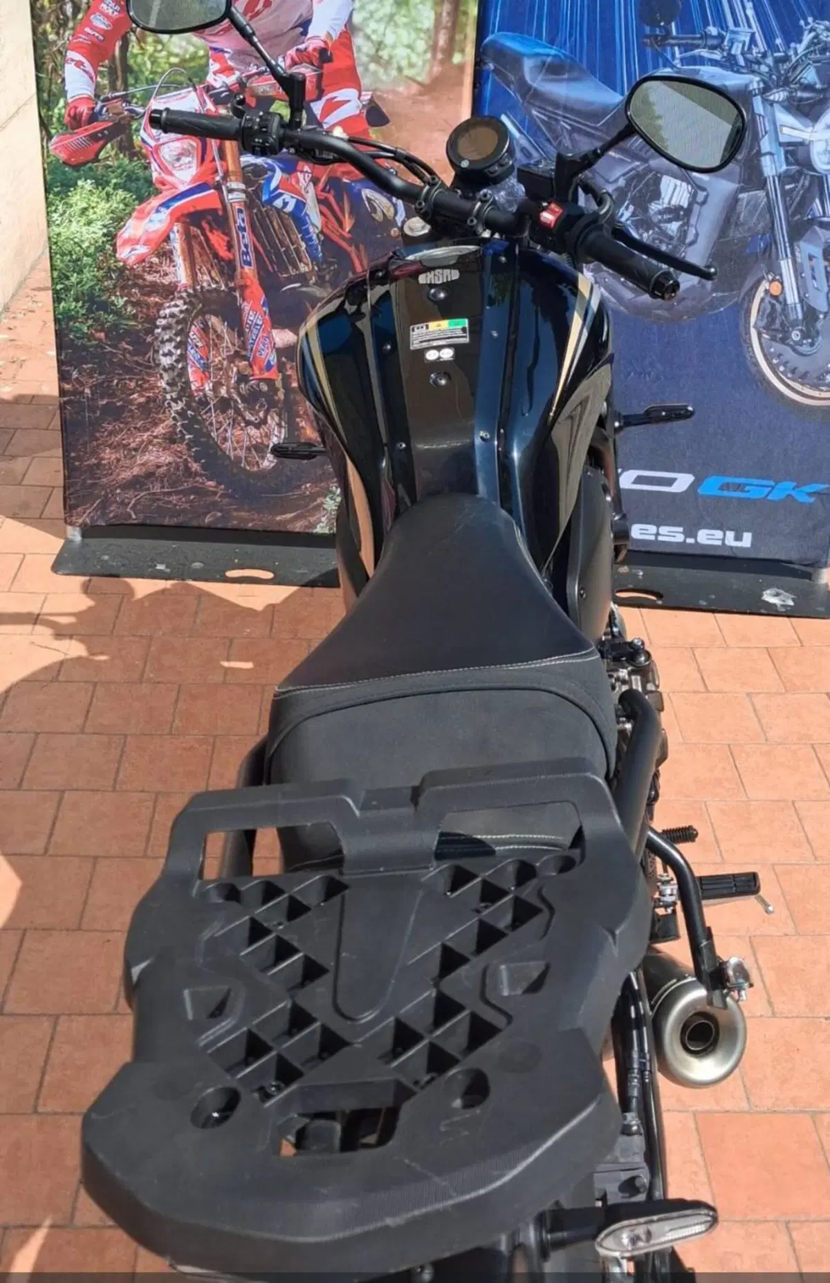 Yamaha XSR 700 (2022 - 26) (8)