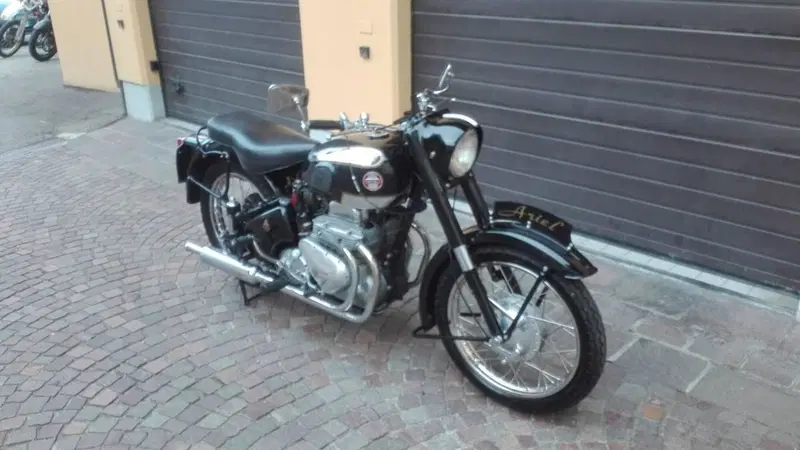 Ariel Four Square MK 2 (20)