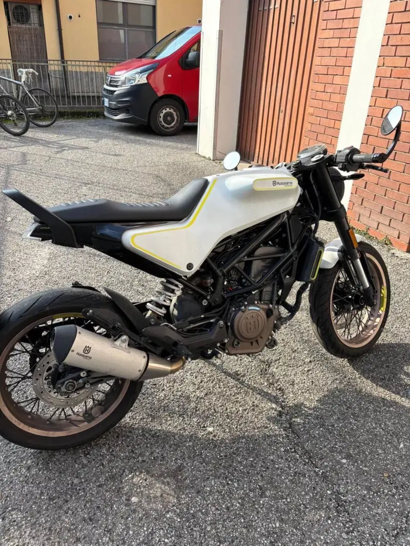 Husqvarna Vitpilen 401 (2018 - 19) (7)