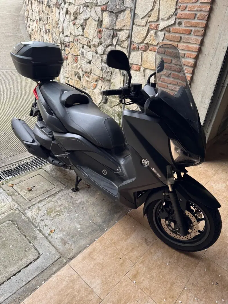 Yamaha X-Max 400 ABS (2013 - 16) (2)