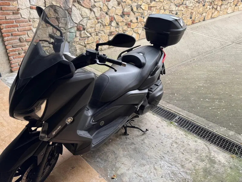 Yamaha X-Max 400 ABS (2013 - 16) (3)