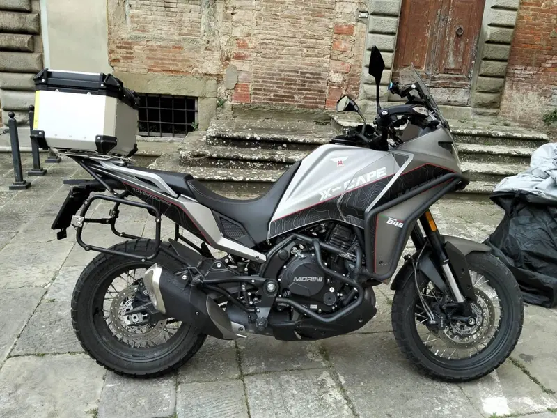 Moto Morini X-Cape 650 (2021 - 26) (3)