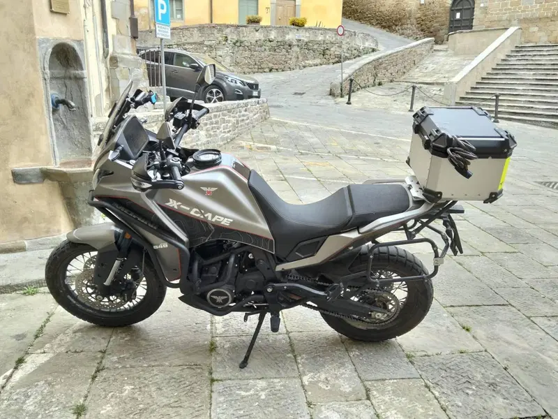 Moto Morini X-Cape 650 (2021 - 26) (4)