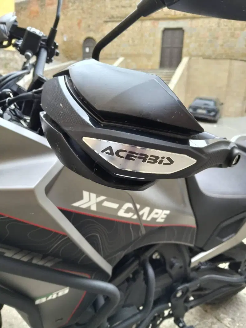 Moto Morini X-Cape 650 (2021 - 26) (6)