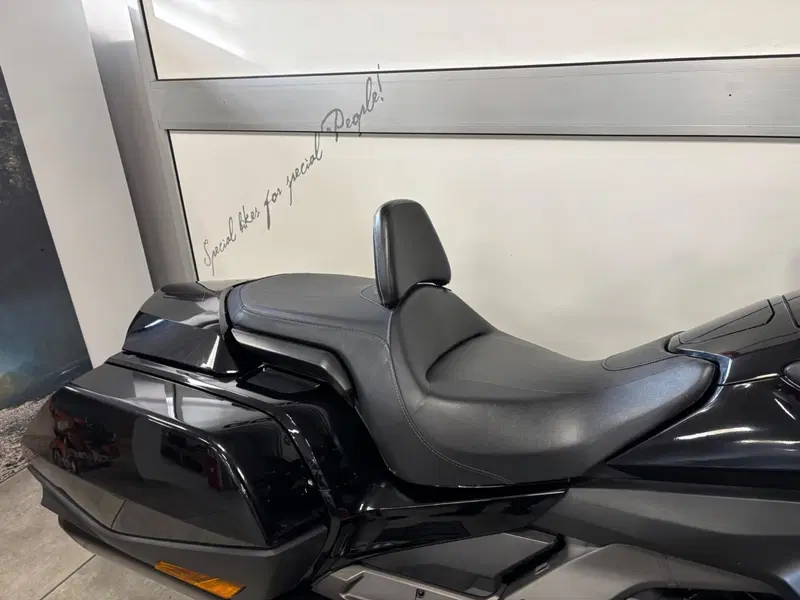 Honda GL 1800 Gold Wing (2018 - 20) (3)