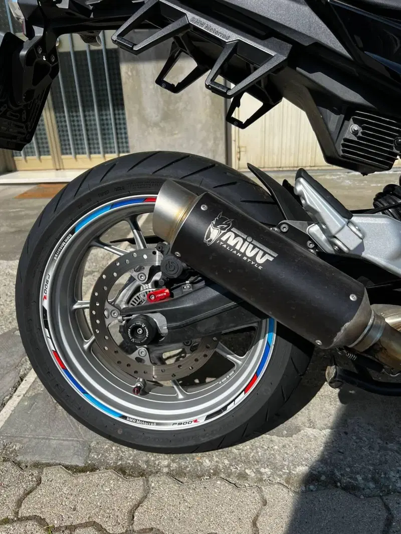 Bmw F 900 R (2021 - 24) (3)
