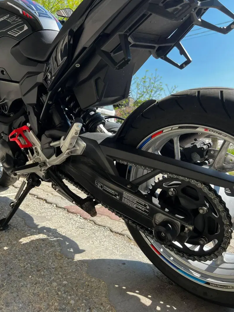 Bmw F 900 R (2021 - 24) (4)