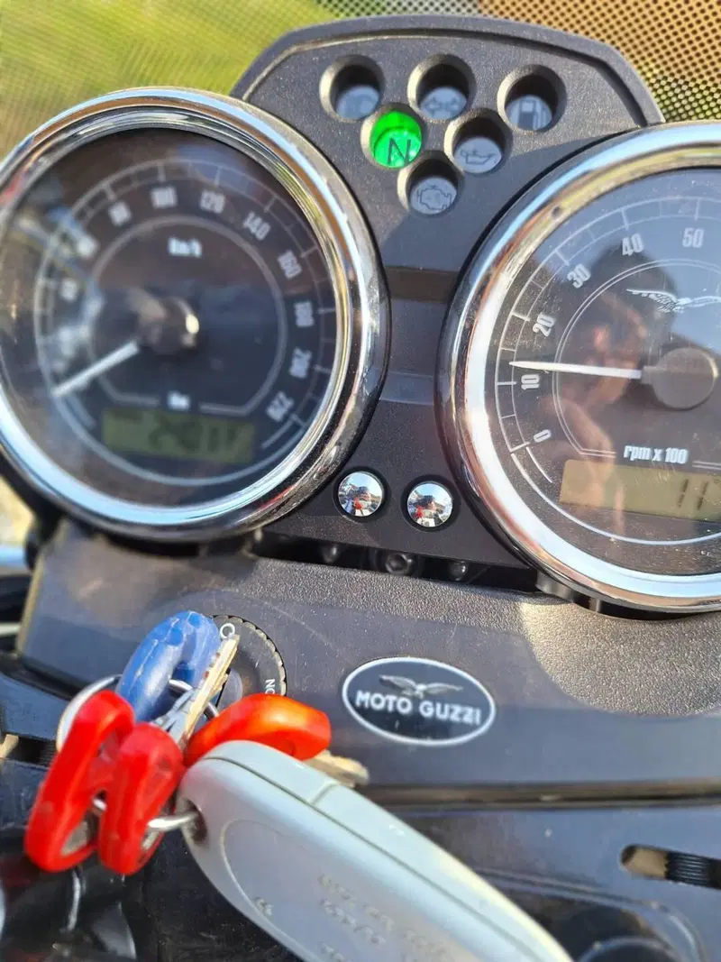 Moto Guzzi Nevada 750 Anniversario (2012 - 13) (18)