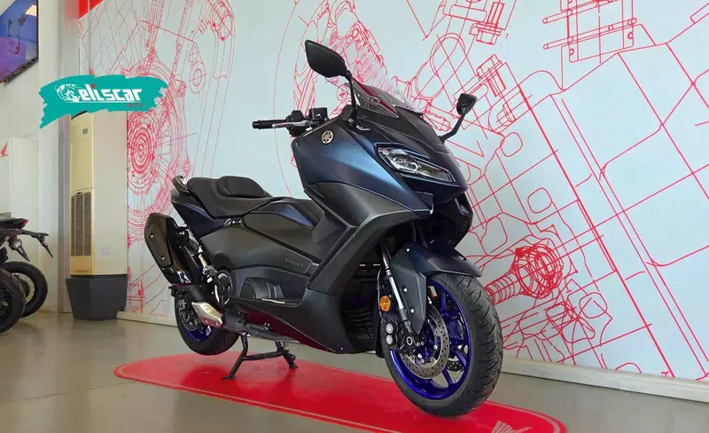 Yamaha T-Max 560 (2022 - 24) (2)