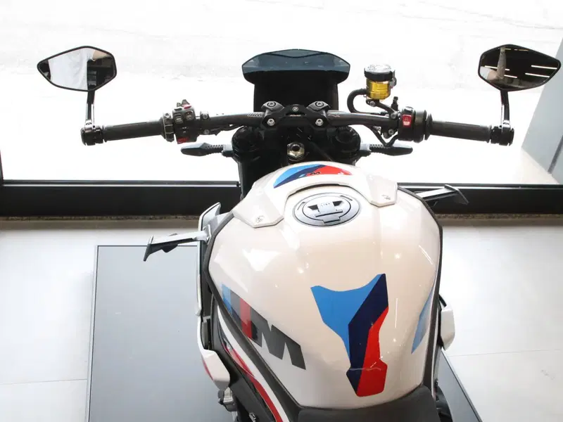 Bmw M 1000 R (2025 - 26) (7)