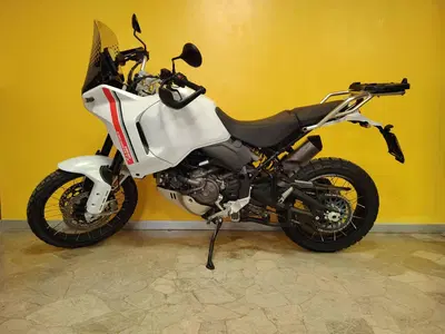 Ducati DesertX (2022 - 25) usata