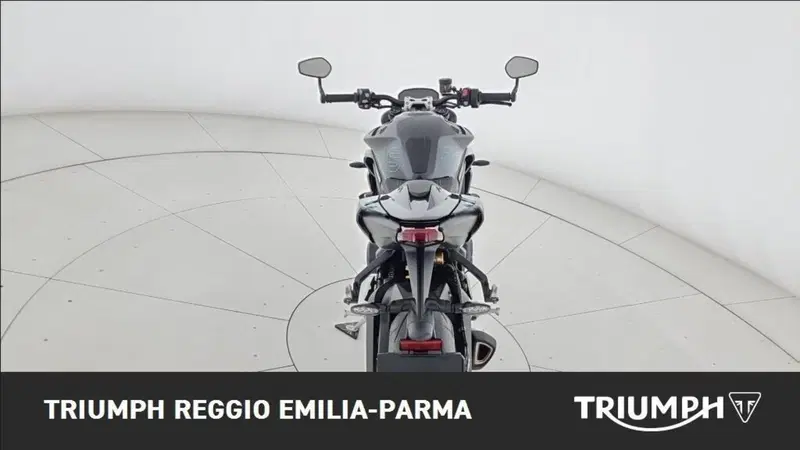 Triumph Street Triple 765 RS (2023 - 26) (14)