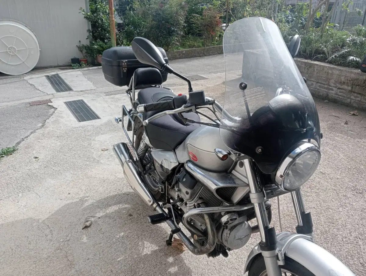 Moto Guzzi Nevada 750 (2002 - 06) (3)