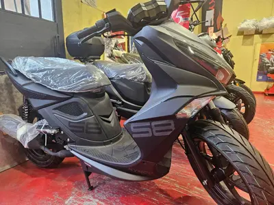 Kymco Super 8 50 R (2022 - 26) nuova