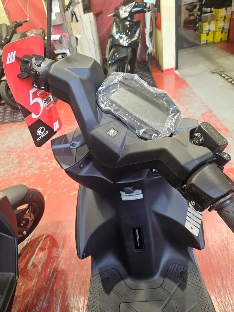 Kymco Super 8 50 R (2022 - 26) (3)