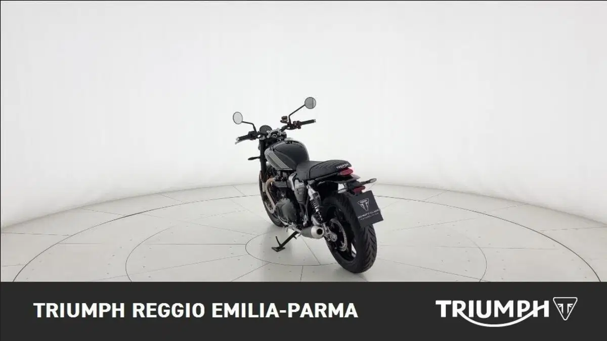 Triumph Speed Twin 900 (2025 - 26) (4)