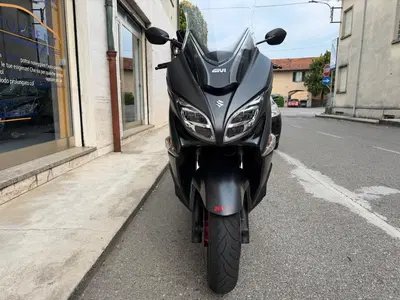 Suzuki Burgman AN 400 (2017 - 20) usata