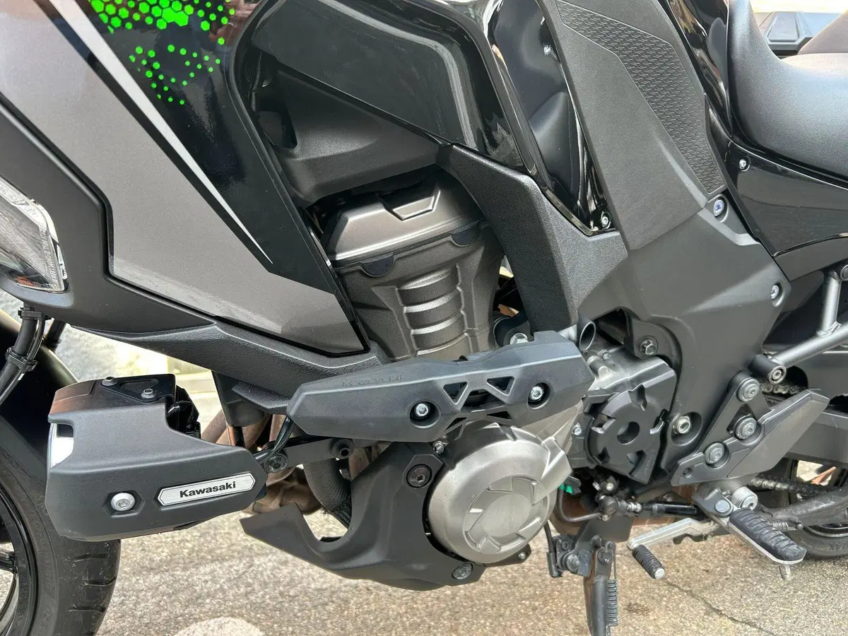 Kawasaki Versys 1000 SE Grand Tourer (2022 - 24) (4)