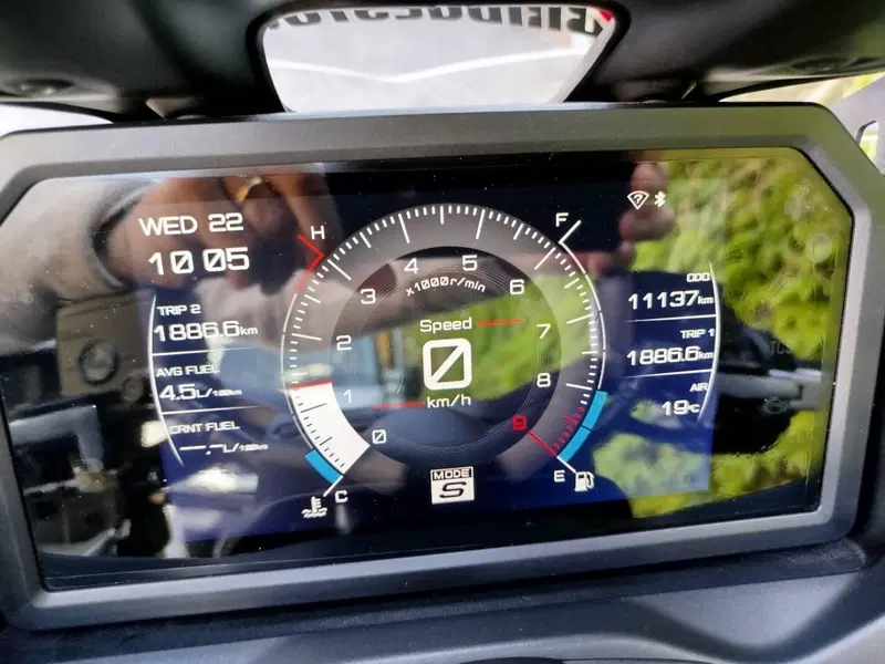 Yamaha T-Max 560 Tech Max (2022 - 24) (5)