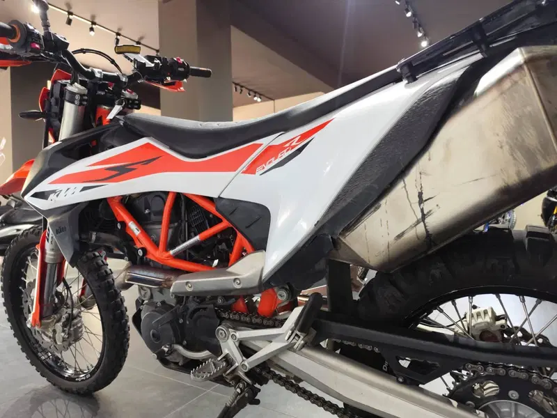 KTM 690 Enduro R (2019 - 20) (6)