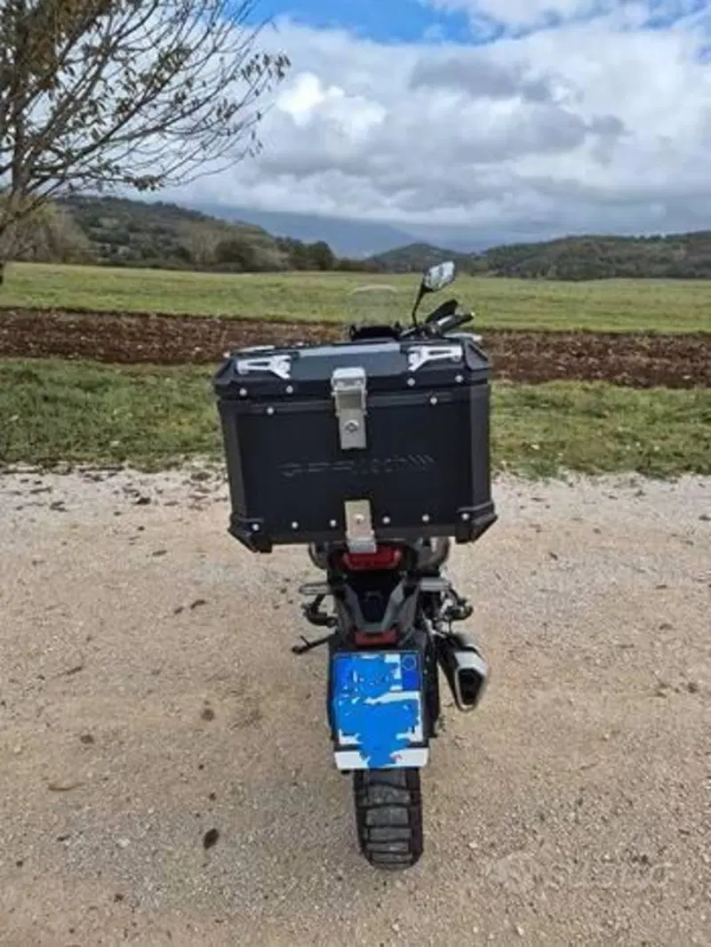 Honda Transalp XL750 (2025) (4)