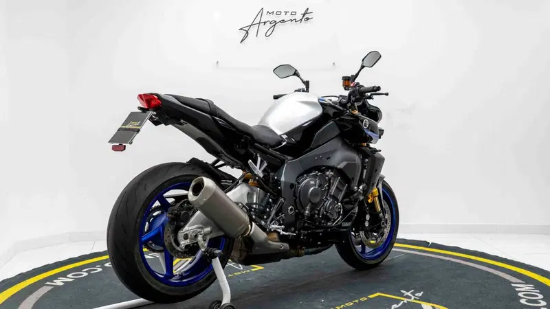 Yamaha MT-10 SP (2022 - 25) (3)