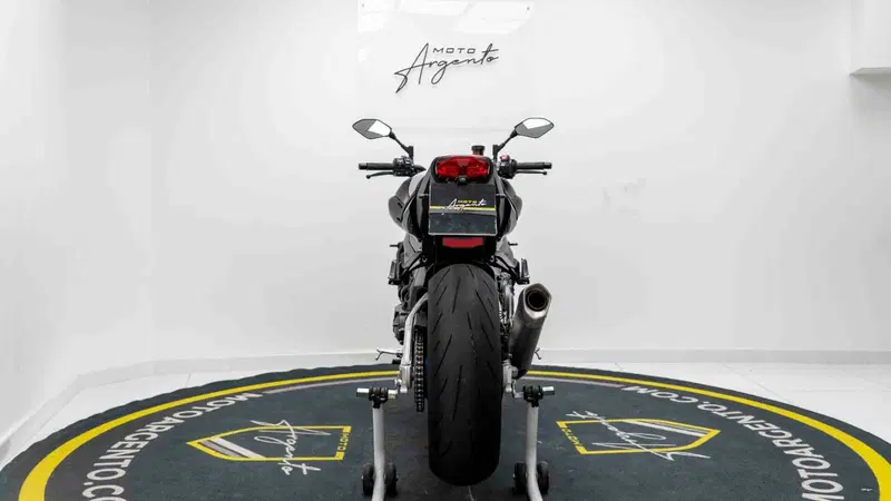 Yamaha MT-10 SP (2022 - 25) (4)