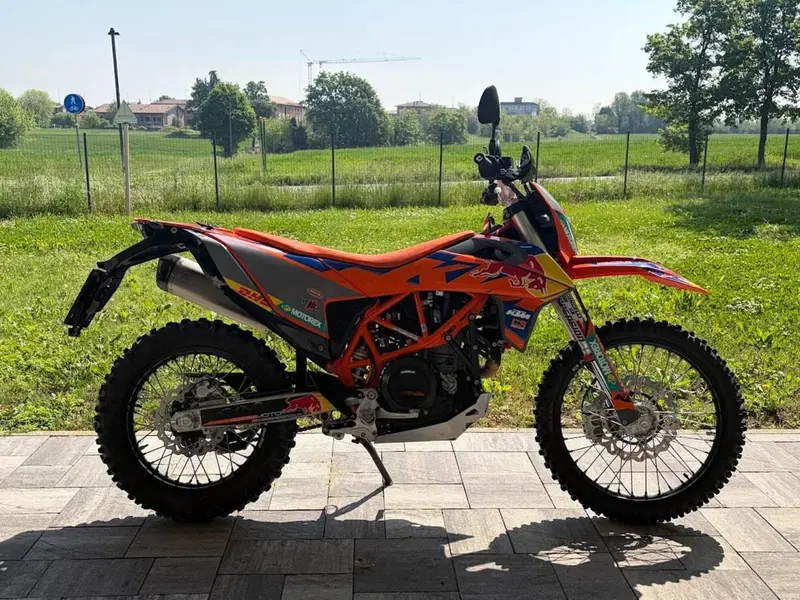 KTM 690 Enduro R (2022 - 25) (2)