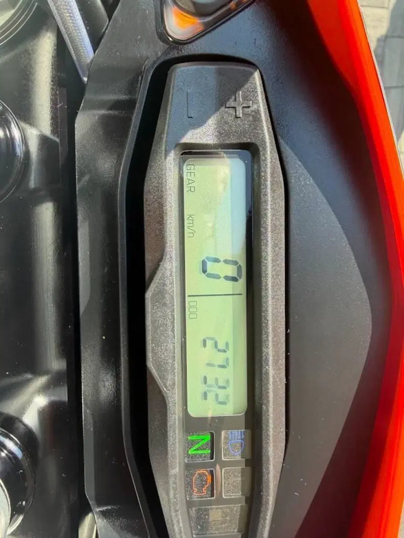 KTM 690 Enduro R (2022 - 25) (5)