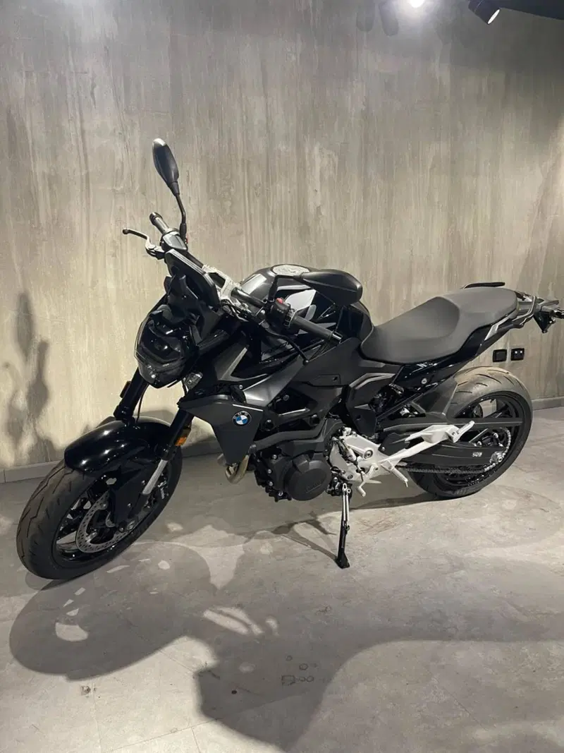 Bmw F 900 R (2025 - 26) (5)