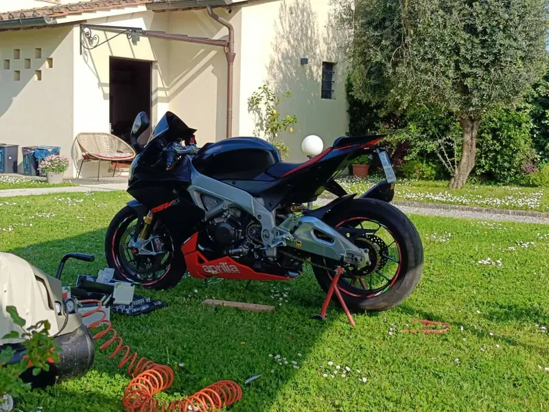 Aprilia RSV4 Factory APRC ABS (2011 - 15) (5)