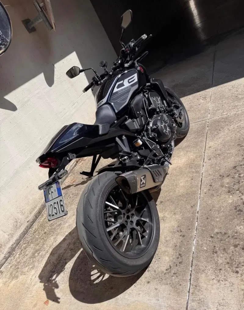 Honda CB 1000 R Black Edition (2021 - 25) (5)