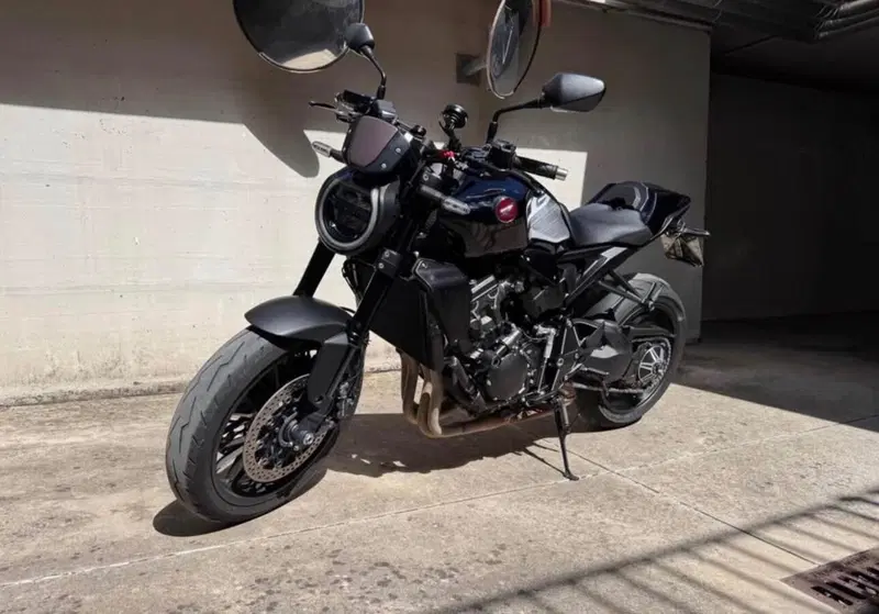 Honda CB 1000 R Black Edition (2021 - 25) (6)
