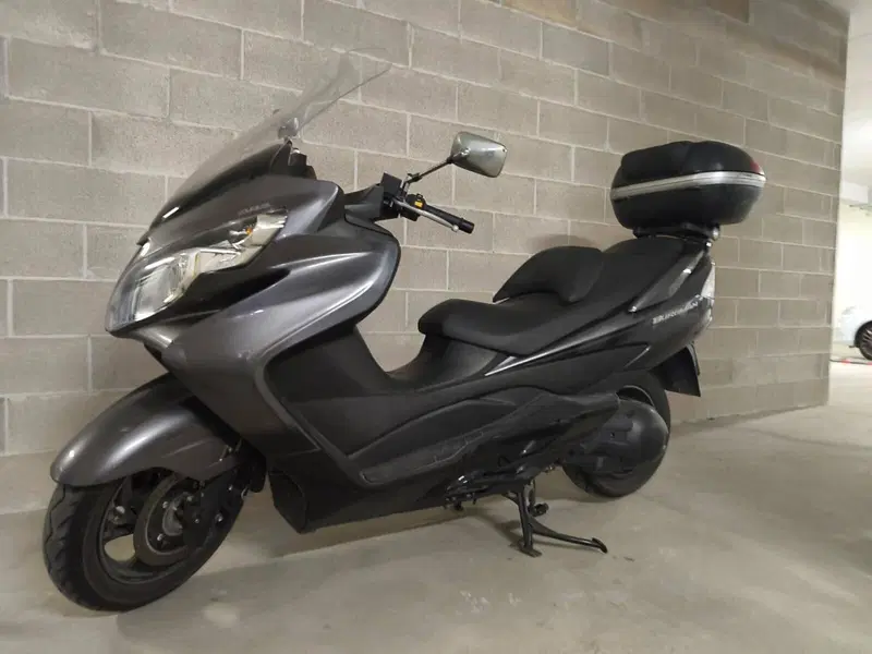 Suzuki Burgman AN 400 Lux ABS (2012 - 17)
